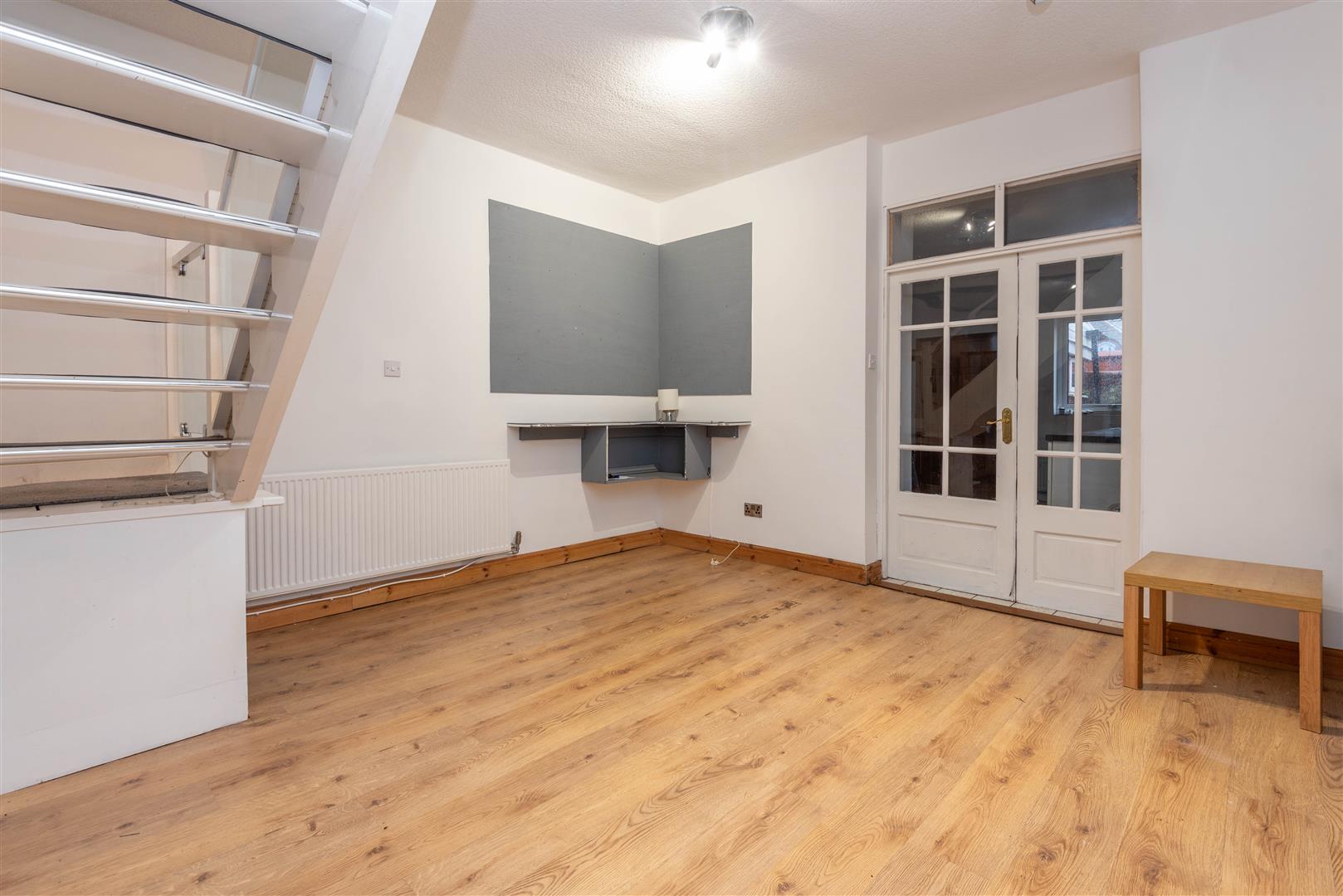 2 bed property in Catherine Street East, Bolton